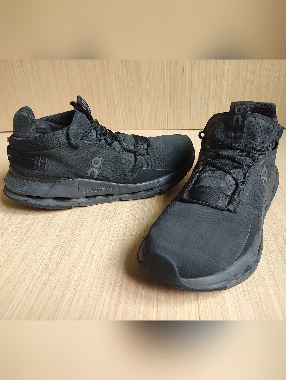 On Cloudnova 2 Men's Sneakers Black Lace Up Running Walking Sporty Size 10 Logo